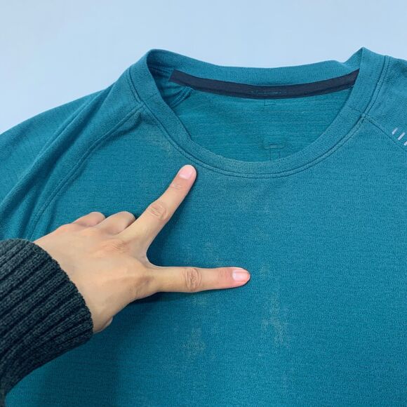 Lululemon T Shirt Men S Small Everglade Drysense License To Train Workout Run - Picture 3 of 9